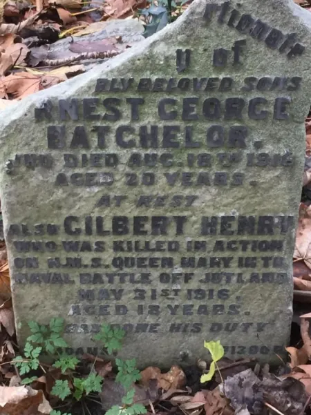 Image of gravestone