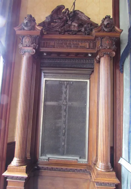 Plaque