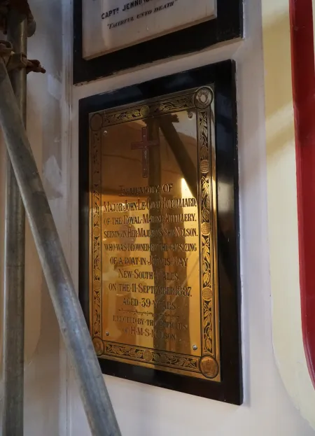 Plaque