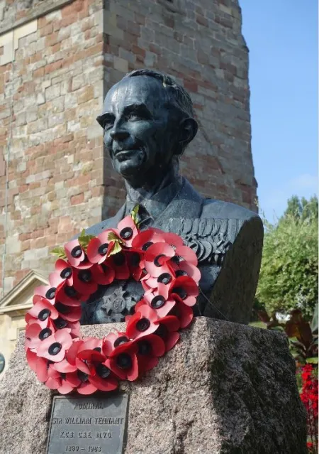 Bust and wreath