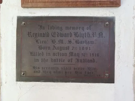 Full view of plaque