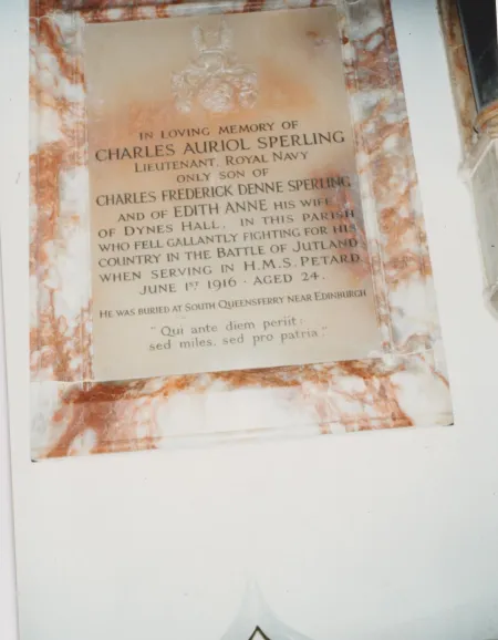 Commemoration tile 