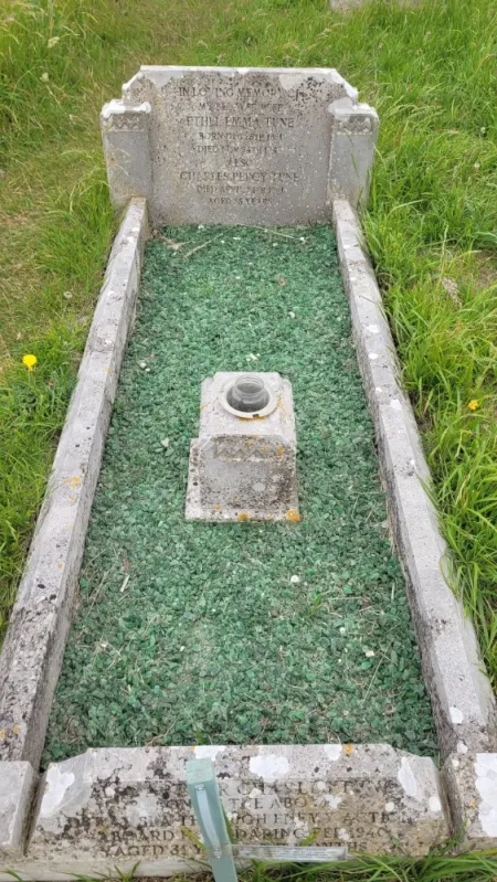 AC Tune addition to gravestone