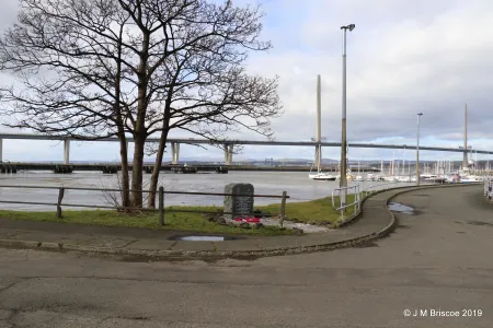 Memorial to the Men of the Royal And Allied Navies Minesweeping Service (HMS Lochinvar), Port Edgar.