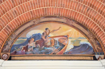 City of Benares Lunette in St. Jude's, Barnet