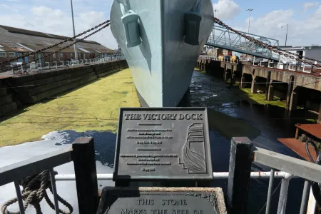 Dock