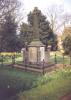 Cross with four supports